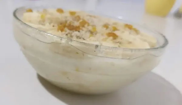  Griș cu lapte și piure de banană (de la 10 luni)