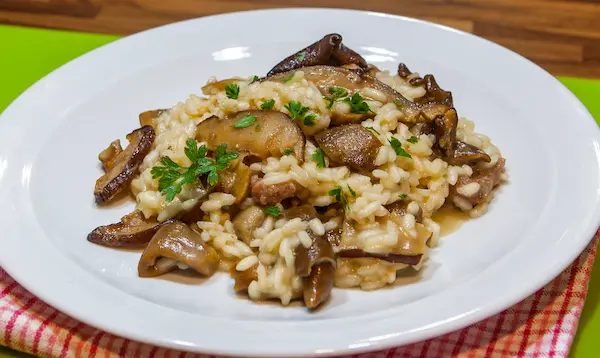 Risotto cu ciuperci și cașcaval